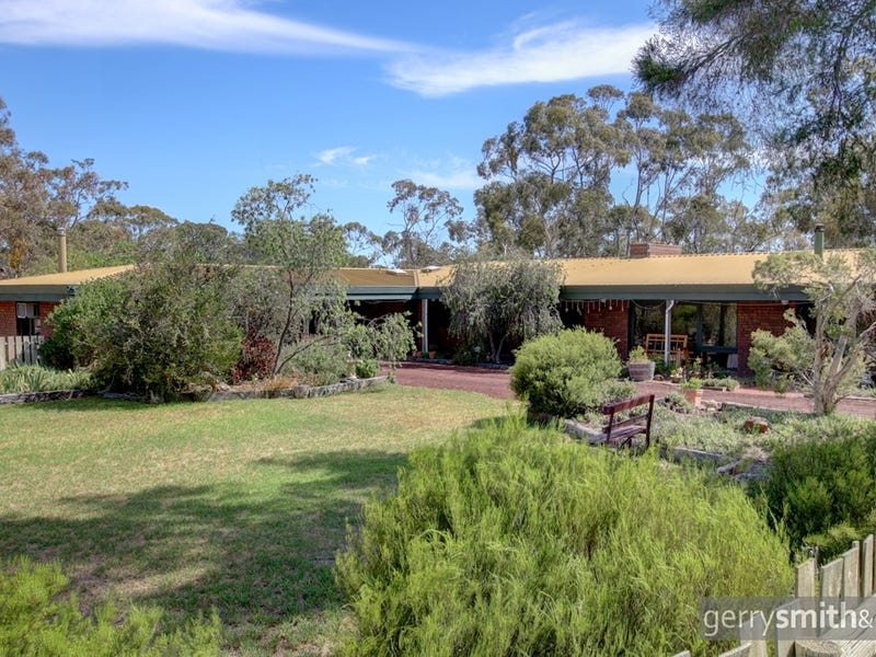 105 Pelchen's Road, Quantong, Horsham, Vic 3400 Property Details