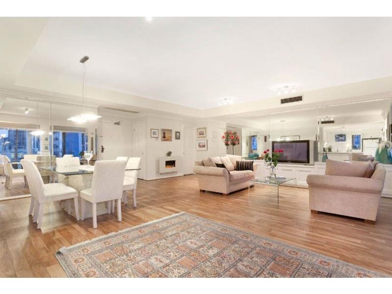 709/102 Wells Street, Southbank, Vic 3006 Property Details