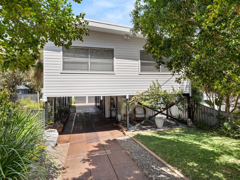 16 Beach Road, Redhead, NSW 2290 Property Details