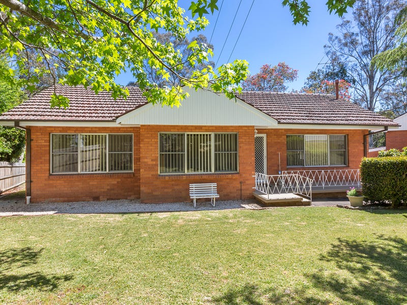 30 Hawkesbury Road, Springwood, NSW 2777 Property Details