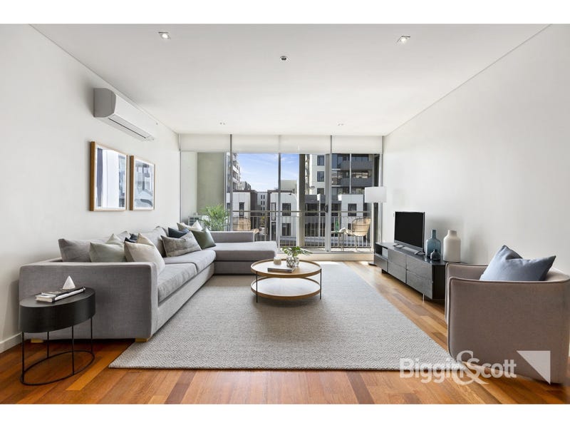 302 84 Bay Street Port Melbourne Vic 3207 Apartment For Sale