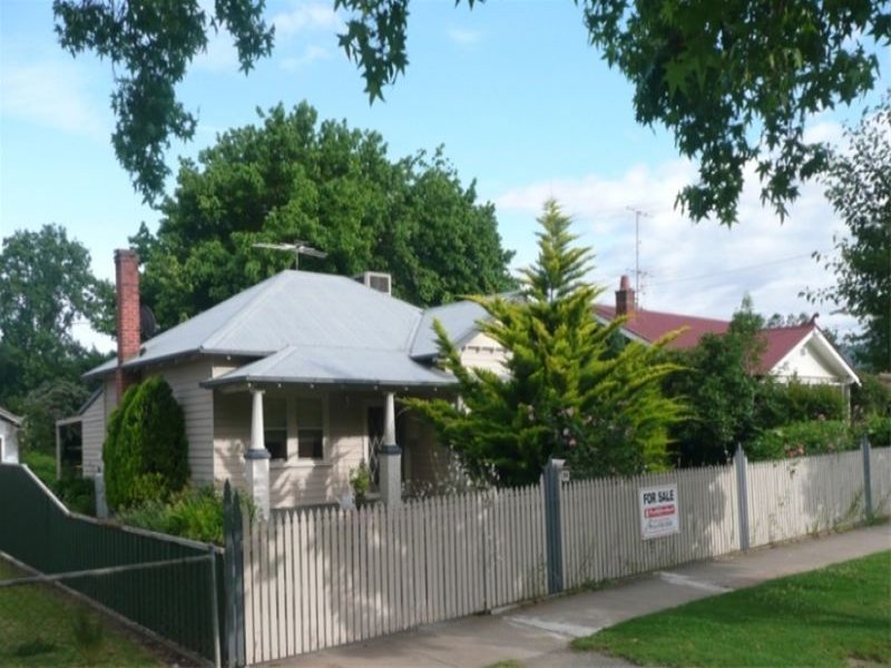 26 Prince Street, Myrtleford, VIC 3737