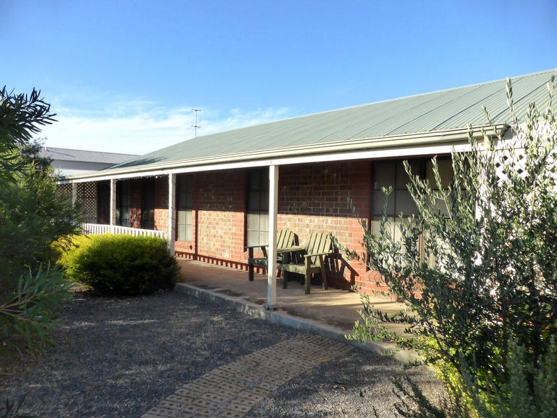 25 Captain Hutchinson Drive, Point Turton, SA 5575