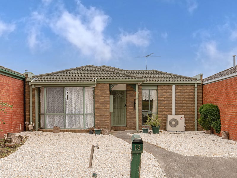 13 Rostron Way, Roxburgh Park, VIC 3064 13 Rostron Way, Roxburgh Park, VIC 3064