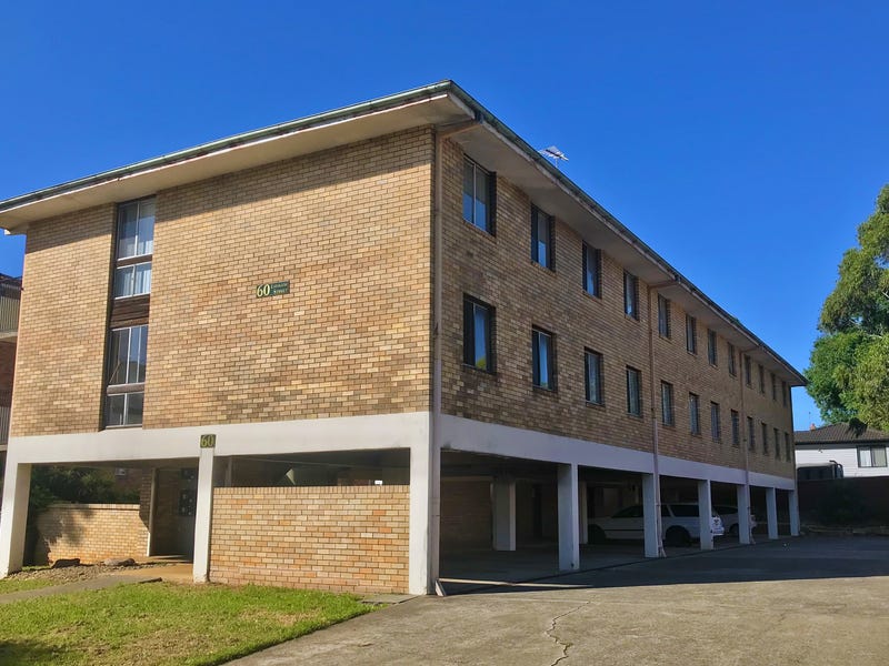 5/60 Lithgow Street, Campbelltown, NSW 2560