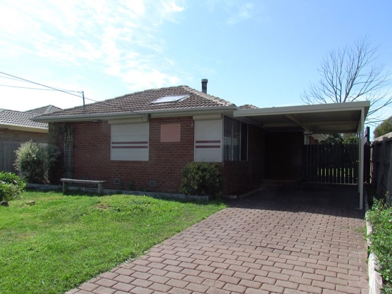 2 Lorimer Street, Melton, Vic 3337 Property Details