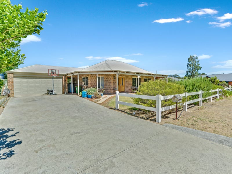 16 Egan Crescent, Vasse, WA 6280 Property Details