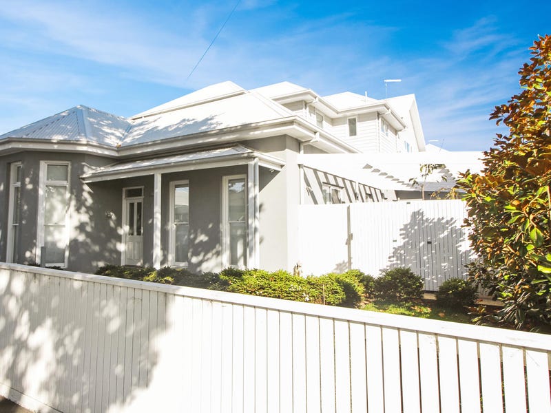 1/2 Alexandra Avenue, Geelong, VIC 3220