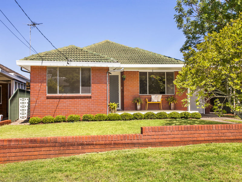 1 Junction Road, Heathcote, NSW 2233 Property Details