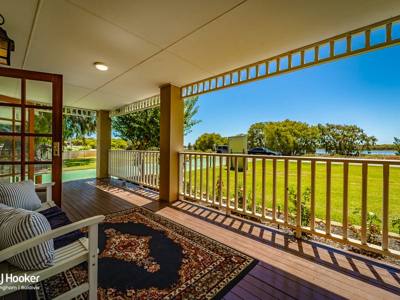 17 Richmond Avenue, Shoalwater, WA 6169 Property Details