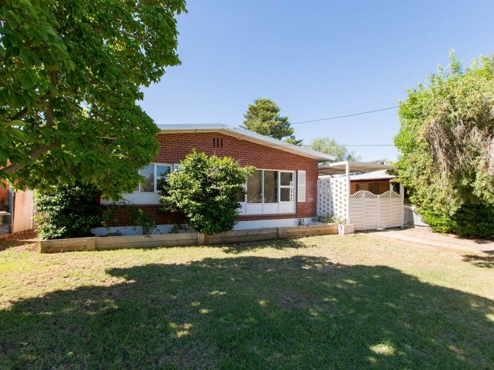 71 Tichborne Cres, Kooringal, NSW 2650