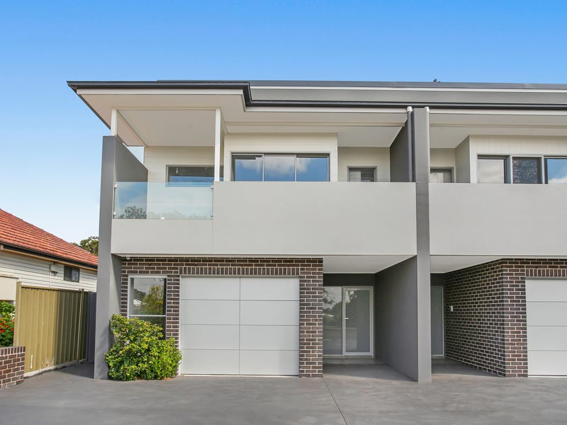 31 Henry Lawson Drive, Peakhurst, NSW 2210 Property Details