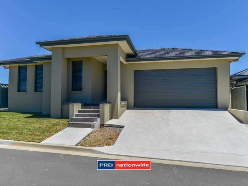56 Peak Drive, Hillvue, NSW 2340