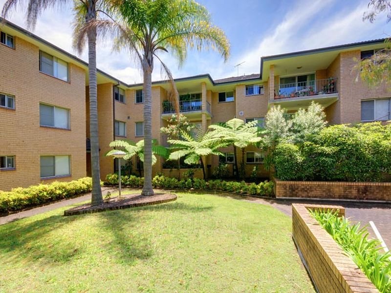 8/39 Albert Street, Hornsby, NSW 2077 Property Details