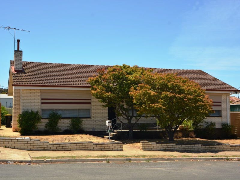 1 Madden Street, Stawell, Vic 3380 Property Details