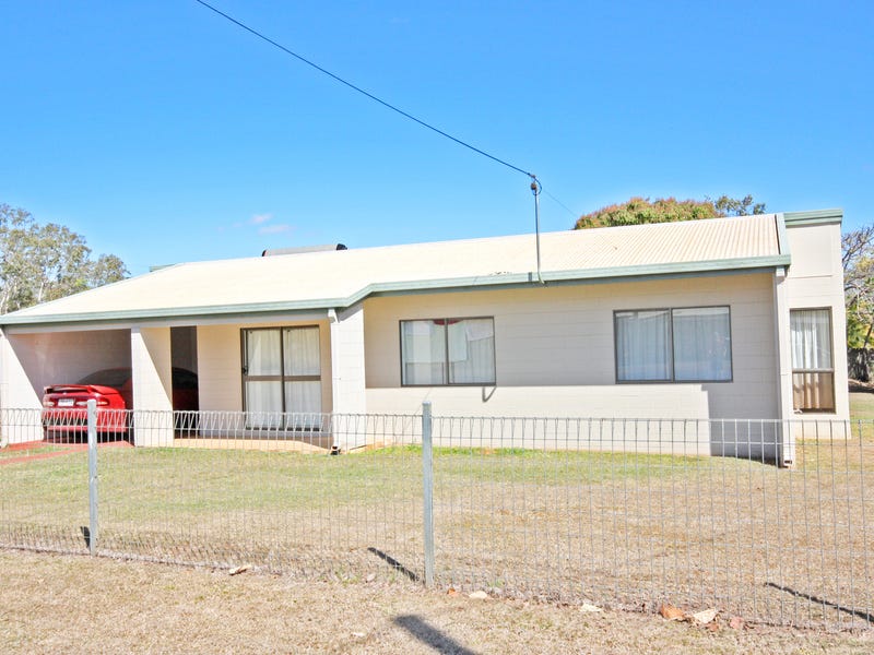 26 Courtney Street, Mareeba, QLD 4880