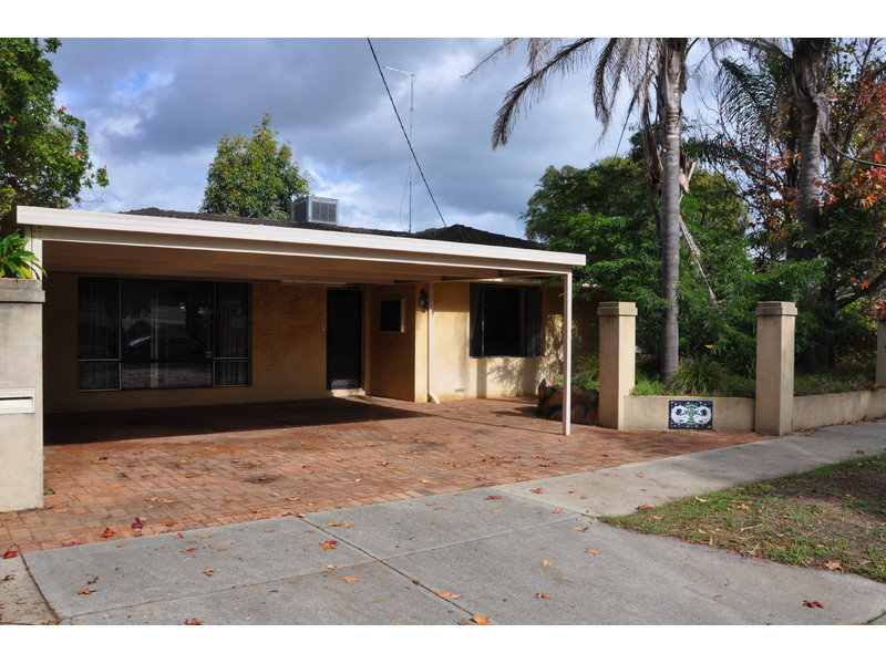 89 Hope Street, White Gum Valley, WA 6162