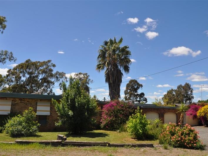 227 Farnell Street, Forbes, NSW 2871