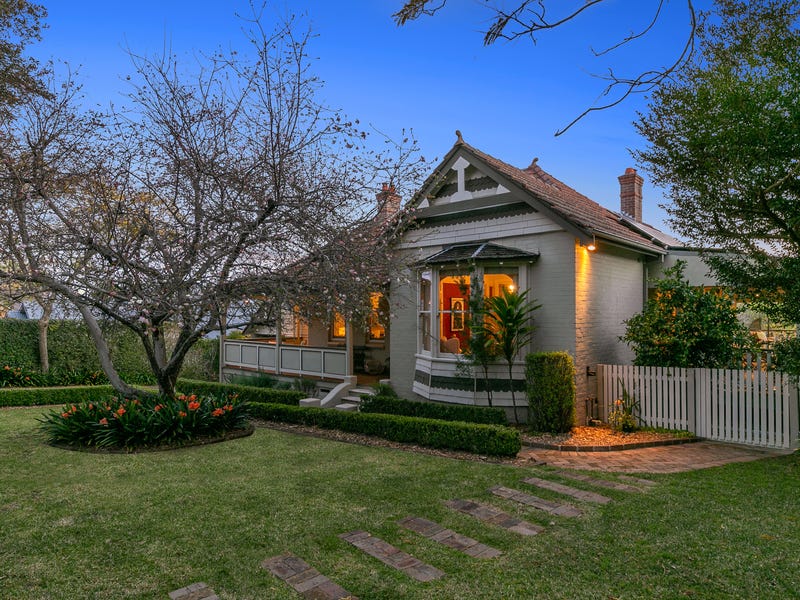 44 Boronia Avenue, Cheltenham, NSW 2119 Property Details