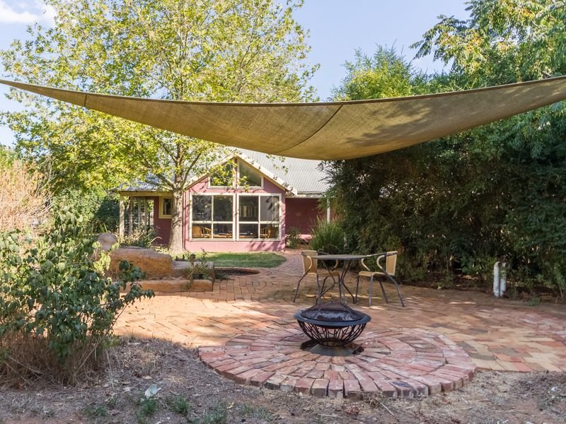 29 Fishburn Street, Cowra, NSW 2794 Property Details