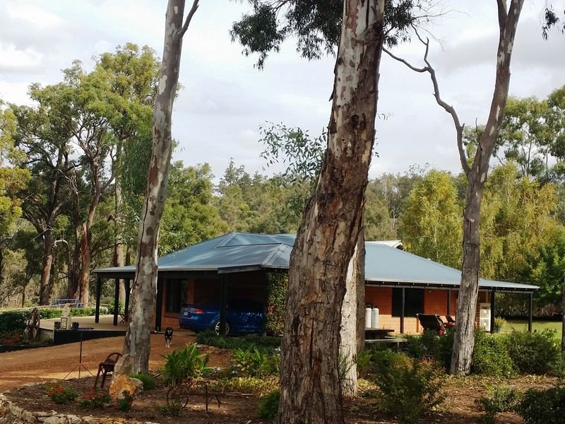 1 Roe Street, Bridgetown, WA 6255 Property Details