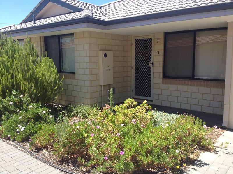 5100 Wheatley St, Gosnells, WA 6110 Property Details