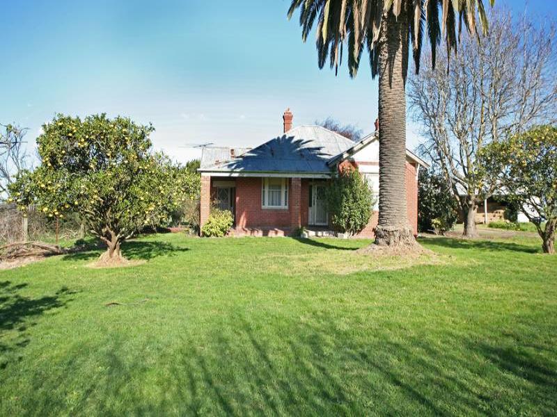 2130 Main Drain Road, Iona, Vic 3815 Property Details