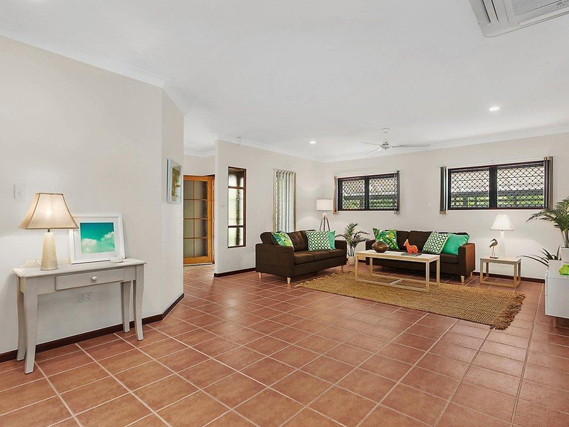 5 Lakefield Drive, Idalia, Qld 4811 Property Details