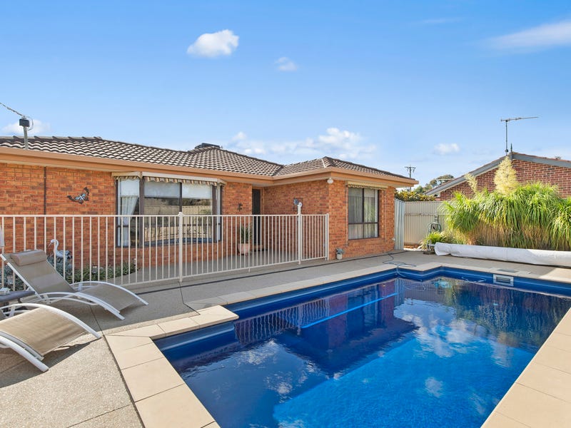 1 Weston Close, Yarrawonga, Vic 3730 House for Sale
