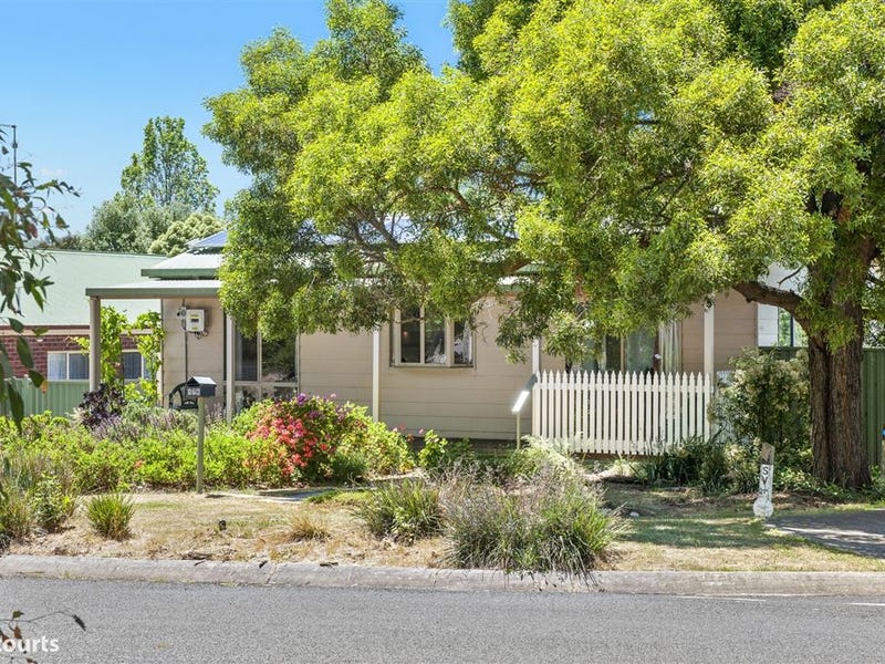 178 Ballarat Road, Creswick, Vic 3363 Property Details