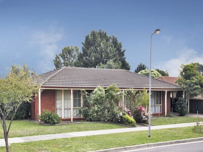 5 Chirnside Road, Berwick, Vic 3806 Property Details