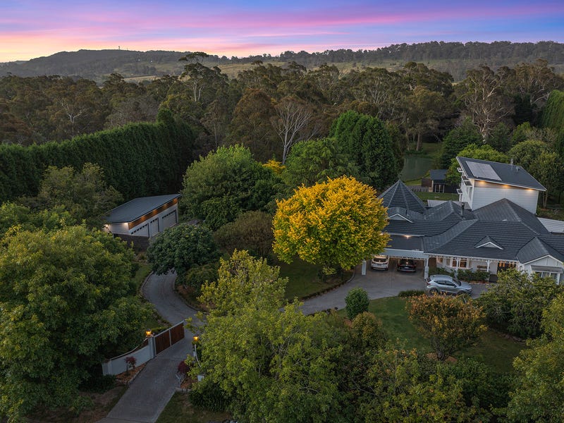 8 Kimberley Drive, Bowral, NSW 2576 - realestate.com.au