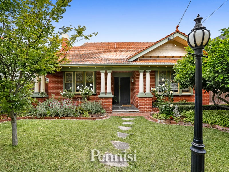 39 Hayes Road, Strathmore, Vic 3041 Property Details