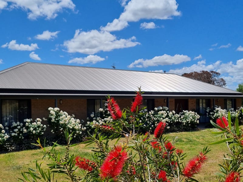 Real Estate & Property for Sale in Murrumbateman, NSW 2582 (+1 location