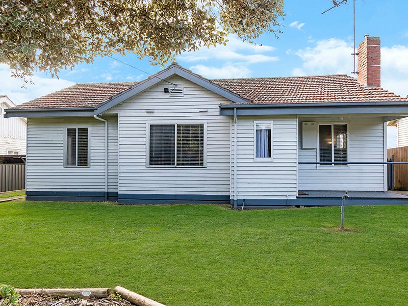 91 Ballarat Road, Hamilton, Vic 3300 House for Sale