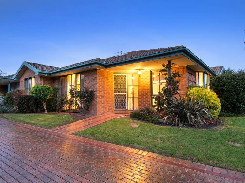 1/88 Herbert Street, Mornington, Vic 3931 Property Details