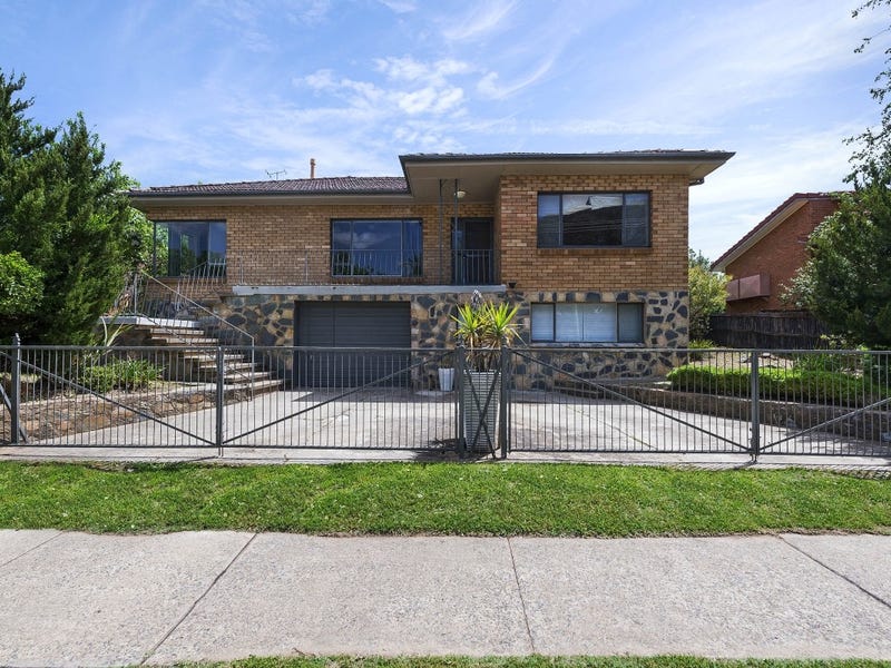 42 Thorpe Avenue, Queanbeyan, NSW 2620