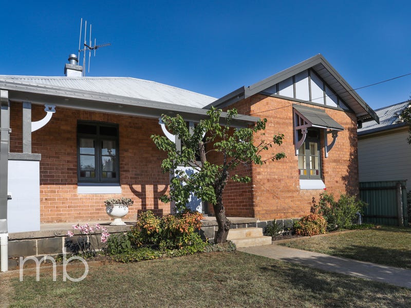 62 Spring Street, Orange, NSW 2800 Property Details