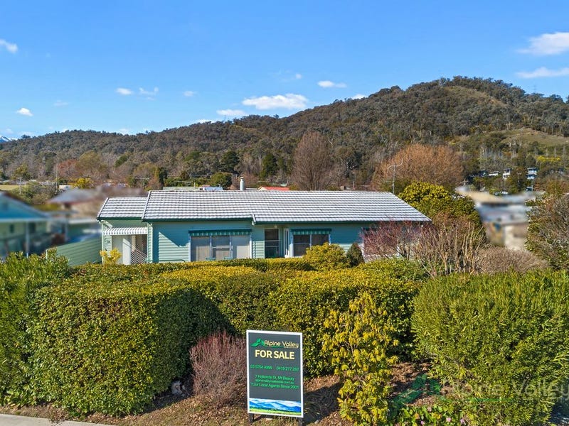14 Beauty Avenue, Mount Beauty, VIC 3699