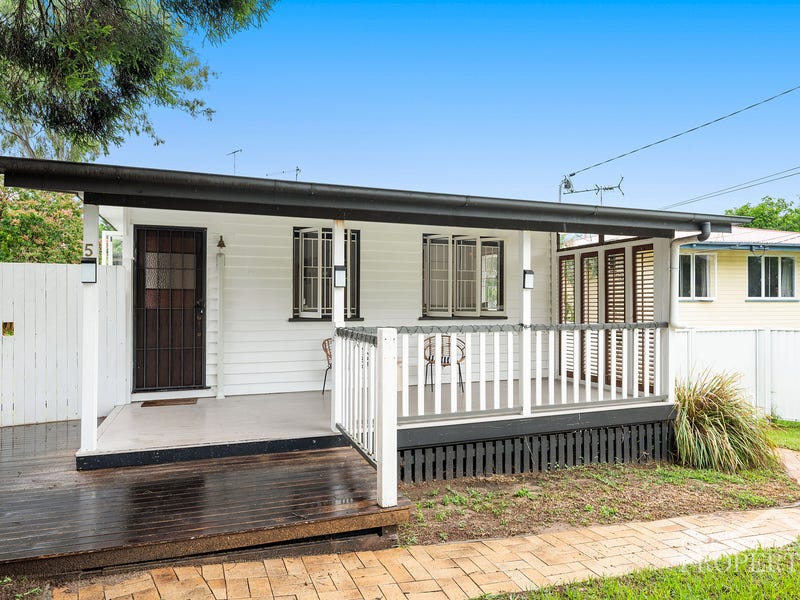 5 Corrigan Street, Keperra, QLD 4054