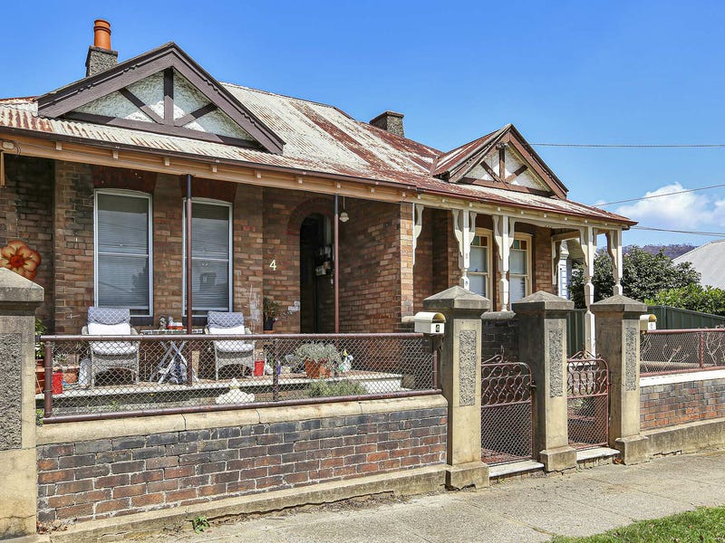 4 Roy Street, Lithgow, NSW 2790 House for Sale