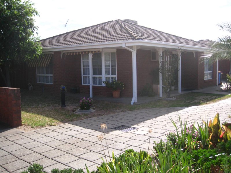 1/60 Hume Street, Yarrawonga, Vic 3730 Property Details