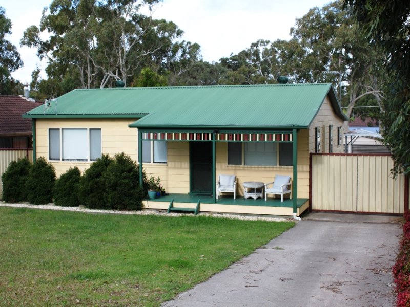 32 Fitzpatrick Street, Old Erowal Bay, NSW 2540