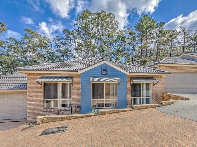4/6 Hermitage Place, Dapto, NSW 2530