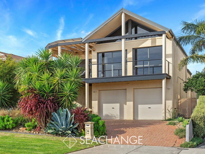42 Maxwell Street, Mornington, Vic 3931 Property Details