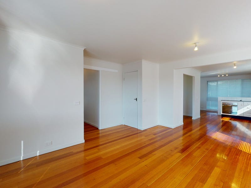 7 Floraville Road, Belmont North, NSW 2280