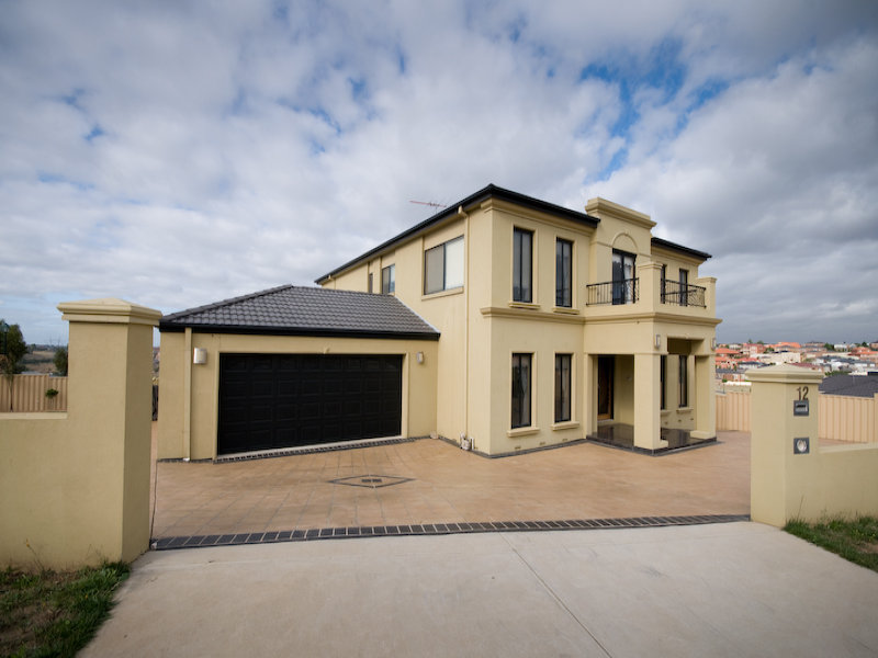 12 Ballymena Street, Greenvale, VIC 3059