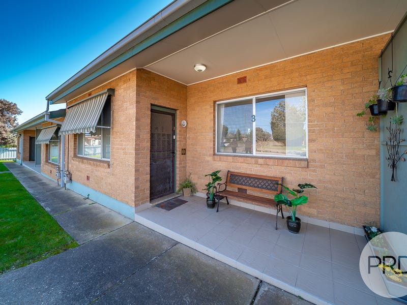 3/5 Karen Street, Tolland, NSW 2650
