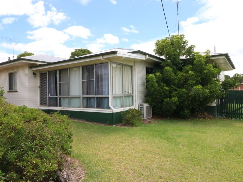 1 Kirklees Street, Newtown, Qld 4350 Property Details