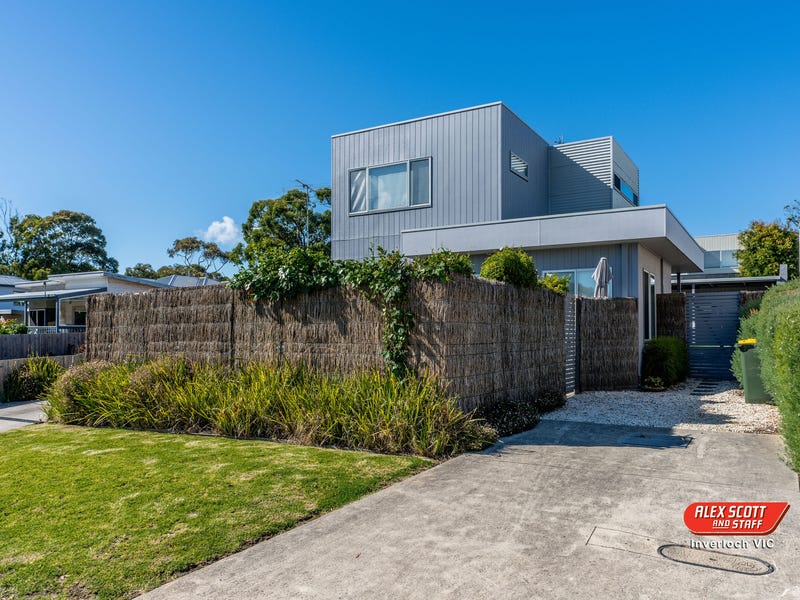 1/13 Golf Street, Inverloch, Vic 3996 Property Details